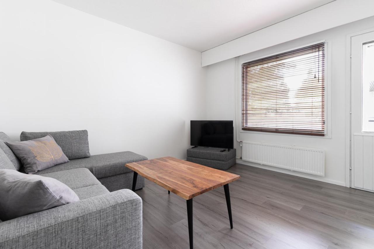 Riverside Apartment Рованиеми Экстерьер фото
